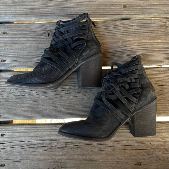 Free People Carerra Woven Leather Shoes / Booties - Picture 5 of 9